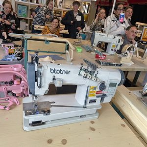 3800 Machine à <span class=keywords><strong>coudre</strong></span> industrielle électrique à Double aiguille utilisée pour <span class=keywords><strong>coudre</strong></span> des bandes <span class=keywords><strong>de</strong></span> caoutchouc <span class=keywords><strong>de</strong></span> publicité en cuir <span class=keywords><strong>de</strong></span> tente - Product Image 5