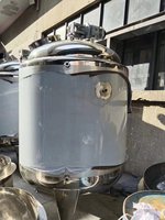 Cuve de mélange et de chauffage robuste avec agitateur à spatule pour produits alimentaires visqueux