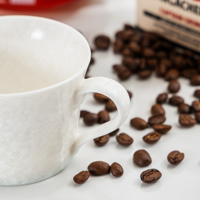 Ensemble tasse à thé et soucoupe en céramique blanche cristalline, tasse à café en porcelaine festonnée pour hôtel de luxe