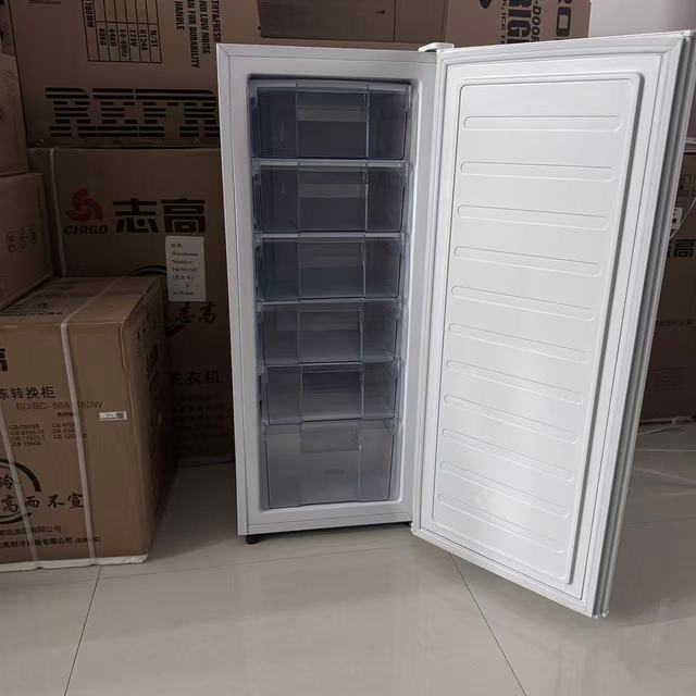 D 148L Single Door Upright Freezer Stand up Factory Standing Deep Fridge Freezer Six Drawers Filled with Frozen Ice Cubes