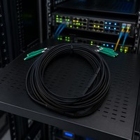 Cable de Fibra Óptica Monomodo Dúplex LC APC, LSZH, Retardante de Llama, Revestimiento de PVC de Alta Resistencia para Conexión de Red en Interiores