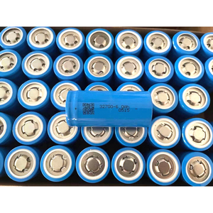 Pin <span class=keywords><strong>Lithium</strong></span> Hình Trụ <span class=keywords><strong>LiFePo4</strong></span> 3.2V 6Ah 6000MAh Tốc Độ Xả Điện 3C Giá Xuất Xưởng Chu Kỳ Sâu - Product Image 1