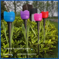 Lampe solaire LED moderne en forme de tulipe, étanche, pour aménagement paysager, corps en PC, à insérer au sol, décoration artificielle pour jardin et extérieur, idéale pour les fêtes.
