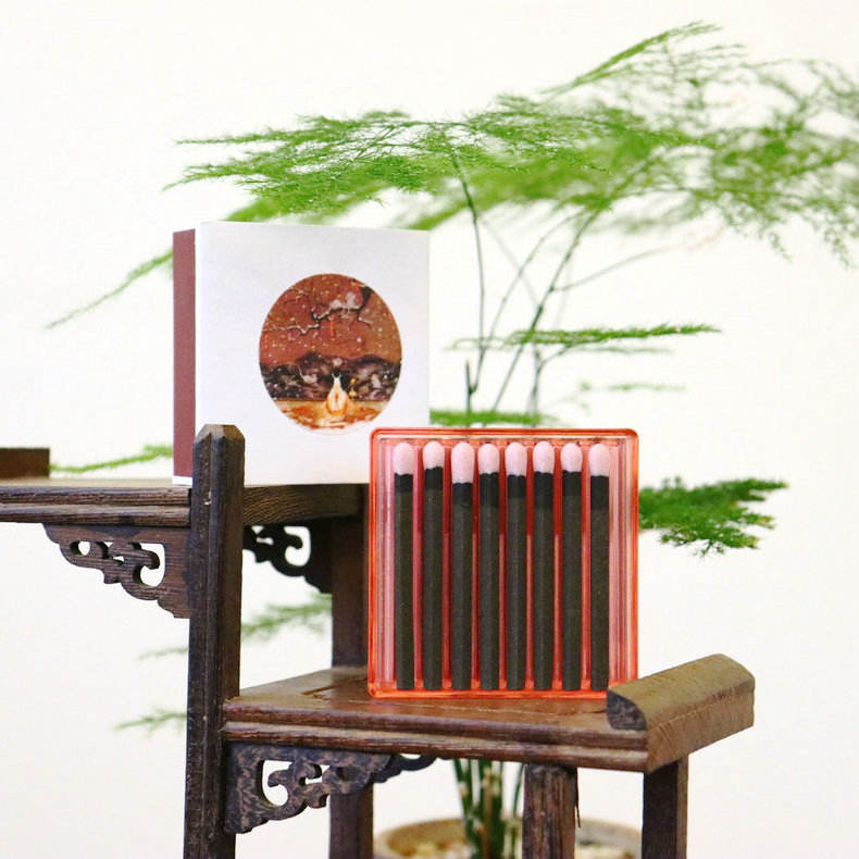 Earth Sandalwood Set of 16