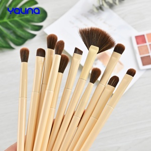 Ensemble de pinceaux de maquillage avec manche en bois <span class=keywords><strong>kaki</strong></span> de haute qualité 15 pièces Logo personnalisé Kit de fond de teint Kabuki de mélange professionnel - Product Image 4