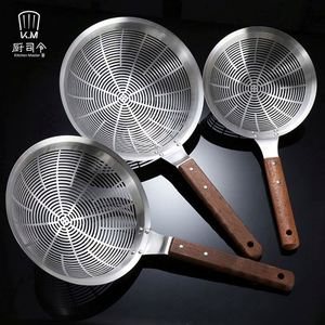 Cuillère écumoire professionnelle de cuisine en acier inoxydable avec poignée confortable - Product Image 3