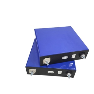 แบตเตอรี่ลิเธียมไอออนแบบแท่งปริซึม 3.2V 120Ah รับประกัน 1 ปี สำหรับระบบกักเก็บพลังงานแสงอาทิตย์ - Product Image 1