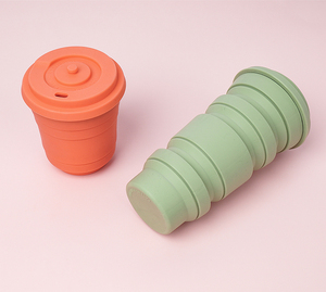 Thiết kế mới tùy chỉnh 500ml cấp thực phẩm Silicone có thể gập lại chai ráp <span class=keywords><strong>cup</strong></span> với nắp cho cà phê du lịch xách tay chai - Product Image 4
