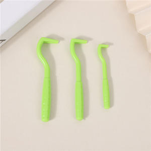 Venta al por mayor de fábrica, herramienta de aseo para mascotas, eliminación de pulgas y garrapatas, capturador de insectos para perros, tapón de plástico para mascotas, extractor Twister, limpiador para perros - Product Image 5