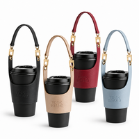 Manchon à café en cuir texturé écologique lavable avec logo personnalisé en relief pour kit promotionnel de marque de beauté