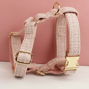 Dekorasi Pita Hari Valentine untuk Anjing Pola Solid Bahan Kalung Tali Leher dengan Gesper Rose Gold Desain Lembut - Product Image 3