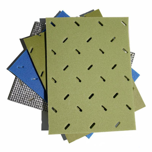Les coussinets absorbant les chocs de terrain de <span class=keywords><strong>football</strong></span> XPE pour l'herbe de <span class=keywords><strong>football</strong></span> et les terrains de sport sont utilisés pour la couche élastique de <span class=keywords><strong>gazon</strong></span> <span class=keywords><strong>synthétique</strong></span> - Product Image 3