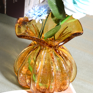 Vase en verre de table de couleur ambre à bulles en forme de sac d'argent créatif unique fait à la main mexicain personnalisé pour mariage à la maison - Product Image 3