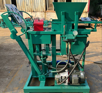 Machine à presser les briques en terre cuite et ciment, livraison gratuite, utilisée pour la construction de maisons