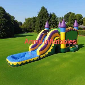 带滑梯的商用充气弹跳屋为孩子们在后院带来欢乐的夏日体验。 - Product Image 3