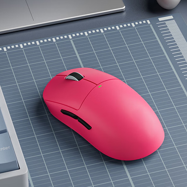 Superlight Wireless USB-C Gaming Mouse Optical Sensor 12000 DPI 500mAh Rechargeable 6 Programmable Buttons for PC Mac Pink