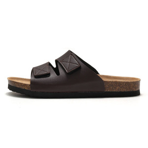 Nouvelles pantoufles en gros pour hommes, tongs d'été tendance en cuir de vachette pour la plage - Product Image 5