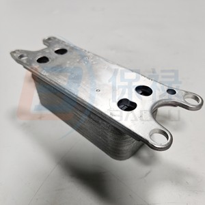 Chrysler 300C Grand Voyager V11 <b>Radiator</b> 5184294AE 15x9x10 Cm For Van Replacement - Product Image 5