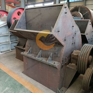 Concasseur à marteaux de petite capacité 20t/h pour le broyage de pierres, de briques et de verre avec moteur AC - Product Image 3