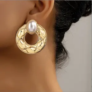 Anting-anting Juntai besar mutiara warna emas antik anting-anting menjuntai logam anting-anting drop geometris lingkaran besar perhiasan trendi wanita anak perempuan - Product Image 1