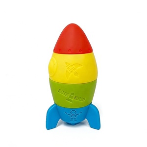 Jouet <span class=keywords><strong>de</strong></span> <span class=keywords><strong>bain</strong></span> en PVC souple pour bébé en forme <span class=keywords><strong>de</strong></span> fusée, <span class=keywords><strong>puzzle</strong></span> musical empilable, grand bloc <span class=keywords><strong>de</strong></span> construction, tour d'équilibre, amusant pour les enfants - Product Image 1