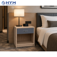 Table de chevet d'hôtel moderne et écologique sur mesure CG-212 avec tiroir de rangement à découpe pour gestion des câbles, conforme ADA pour chambres d'hôtes