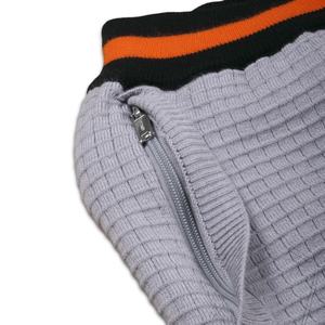 กางเกงขาสั้นผ้าวาฟเฟิล TOPSHOW รุ่นสั่งทำพิเศษ ผ้าฝ้าย 100% มีซิป เอวยางยืด ปักโลโก้ มีเชือกผูกสำหรับผู้ชาย - Product Image 4