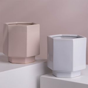 Maceta decorativa de porcelana con forma hexagonal para jardín, diseño moderno <span class=keywords><strong>del</strong></span> <span class=keywords><strong>norte</strong></span> de Europa - Product Image 5