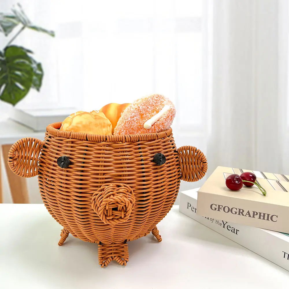 LINDIN Creative High Quality Animal Shape Plastic Rattan Storage Basket for living room Decor