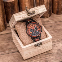 Kotak Perhiasan Jam Tangan Kayu Ramah Lingkungan dengan Logo Kustom Terukir Bentuk Persegi Panjang Berdiri Sendiri untuk Dekorasi Rumah Hadiah