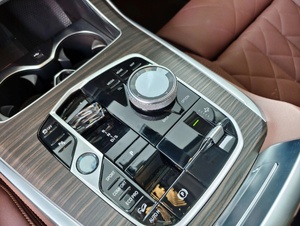 <span class=keywords><strong>BMW</strong></span> <span class=keywords><strong>X7</strong></span> <span class=keywords><strong>2023</strong></span> XDrive40i SUV Usado, Volante a la Izquierda, Pintura Original, Kilometraje Ultrabajo, Listo para Enviar EXW - Product Image 3