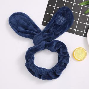 فتيات حروف أنثوية أفخم فرو مكياج لغسيل الوجه أغطية رأس توربان سبا سلك أرنب عقال ملتوية للأذن للنساء المصمِّم - Product Image 3