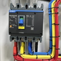 Armoire de distribution électrique triphasée personnalisée 200A 380V-480V, coffret de distribution basse tension 7 voies pour usage industriel