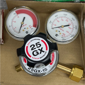 Régulateur de soudage et de découpe à l'oxygène et à l'acétylène Harris25GX CGA510 - Product Image 1