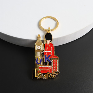Porte-clés <span class=keywords><strong>en</strong></span> métal avec collage de monuments de <span class=keywords><strong>Londres</strong></span>, souvenir de la Garde royale britannique et du Big Ben - Product Image 3