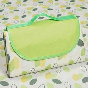 Tapis de pique-nique pliable vert 200*150 cm pour extérieur, randonnée, camping, barbecue, large, imperméable, couverture de plage, tapis multi-joueurs pour bébé - Product Image 1