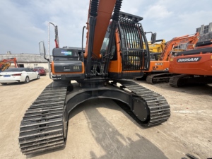 Excavadora Usada de Alta Calidad Doosan DX225 para Exportación Global, Sistema Hidráulico Original, Compatible con Contenedores y Envíos a Granel - Product Image 2