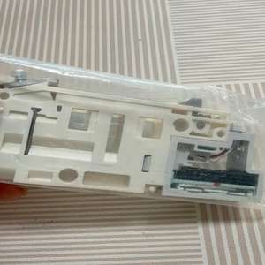 Base de Isla de Válvulas de Componentes en Contenedor Original-SMC VVQC2000-1A-D-C8 - Product Image 3