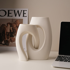 Modern Handmade Ceramic Snuggle Shape <strong>Vase</strong> Ins Style <strong>Flower</strong> Decorative <strong>Vase</strong> for Home Room Table Decor - Product Image 4