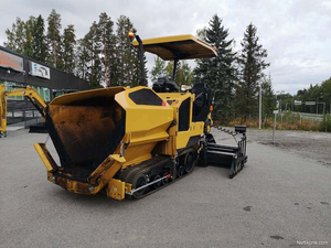 Paveuse de chaussée sur chenilles haute performance RP1255T, élévation 550 mm, motorisée 242000W, 1300t/h pour <span class=keywords><strong>le</strong></span> pavage de tunnels - Product Image 4