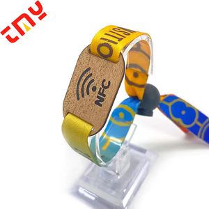 Hình dạng tùy chỉnh thông minh kiểm soát truy cập NFC vé bằng gỗ thẻ dây đeo cổ tay RFID gỗ <span class=keywords><strong>tag</strong></span> với lỗ - Product Image 2