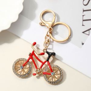 Porte-clés de vélo en alliage de zinc incrusté de strass, style euro-américain, créatif, exquis, tendance, écologique, personnalisable - Product Image 4