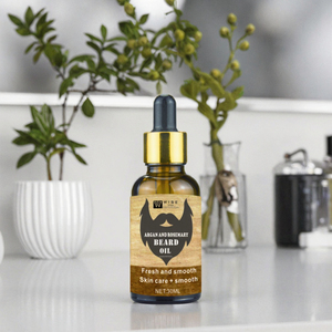 Suero Refrescante Avanzado para Barba de Hombre 30ML con Aceite de Argán y Romero, Suero Herbal con Aceite de Coco para el Crecimiento e Hidratación de la Barba - Product Image 3