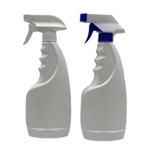 Bouteille pulvérisateur pour detailing automobile, bouteille de cire céramique, bouteille anti-rayures, bouteille souple pour detailing automobile - Product Image 1