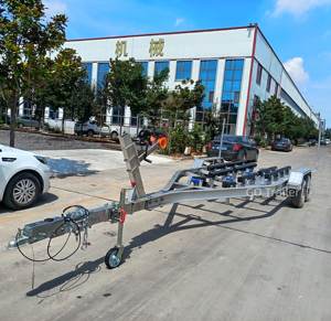 CE ISO-zertifizierte Aluminium-Boots anhänger 2500KG Last Hochleistungs-Tandem-Bass-Boots anhänger Alu-Karavan-Anhänger mit Führungs schiene - Product Image 2