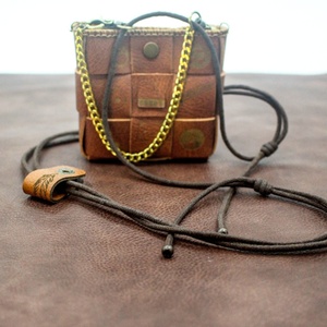 Hot-Selling Handmade Leather Earphone Bag Keychain Mini Guitar Bag Pendant Fashion Versatile Decorative Small Bag Piano - Product Image 6