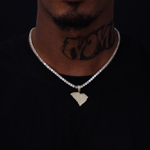 Eleganti Ciondoli in Moissanite con <span class=keywords><strong>Mappa</strong></span> dello Stato della Carolina del Sud, in Argento Sterling 925 Placcato Oro - Product Image 1