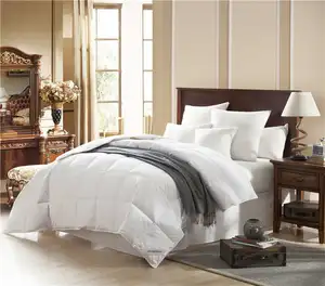 Großhandel Angemessener Preis Benutzer definierte Größe Farbe Super weiche maschinen wasch bare Bett bezug Bettwäsche Tröster White Duck Down Quilt