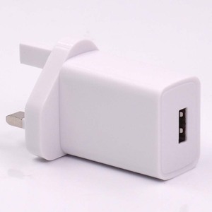 Caricabatterie da Muro 5V 2A con Spina UK a 3 Pin, <span class=keywords><strong>Ricarica</strong></span> Rapida per Telefoni Cellulari, Smartwatch e Auricolari, Prezzo Molto Conveniente, Logo Laser Gratuito - Product Image 5