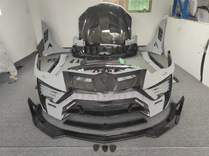 Utilisé pour Lamborghini <span class=keywords><strong>URUS</strong></span> M Style Semi-carbone Fibre Pare-chocs avant Pare-chocs arrière Jupes latérales Capot moteur Garde-boue Kit carrosserie - Product Image 2